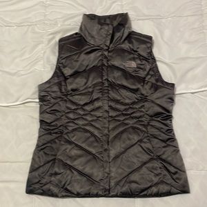 The North Face 550 down vest - gray